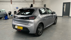 Peugeot 208 1.2 PureTech 100 Active Premium 5dr Petrol Hatchback